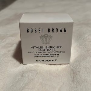 Bobbi Brown Vitamin Enriched Face Base
